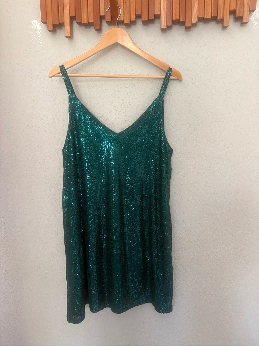 Sparkling Emerald Sequin shift Dress - Women's xl